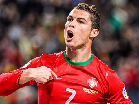 Movie Cristiano Ronaldo: The World at His Feet