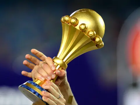 اللعيب: كأس الأمم الإفريقية، الموسم 1، الحلقة 1